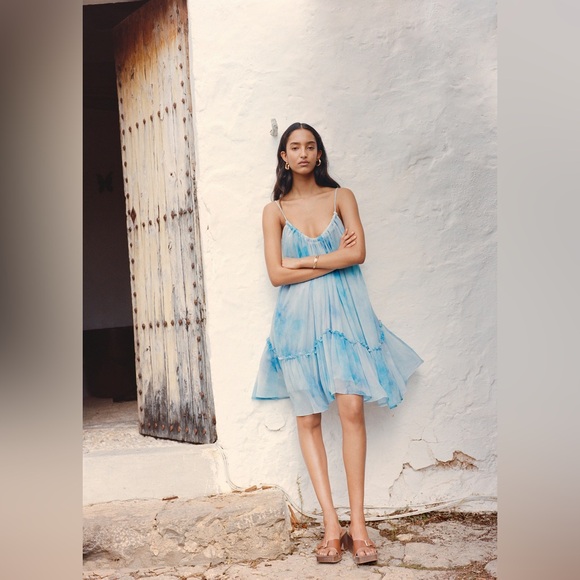 Mango Dresses & Skirts - Mango ruffles chiffon dress